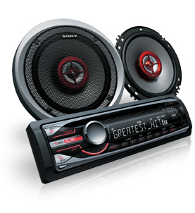 Combo Xplod™ Autorradio y Parlantes